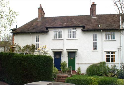 10-12 Oakwood Road
